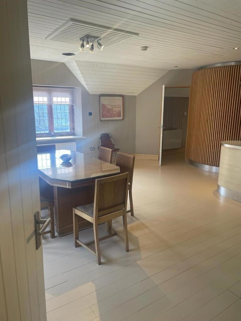 Thornton Manor - Holiday Cottages And Apartments Heswall Quarto foto