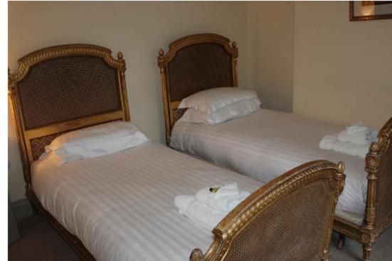 Thornton Manor - Holiday Cottages And Apartments Heswall Quarto foto