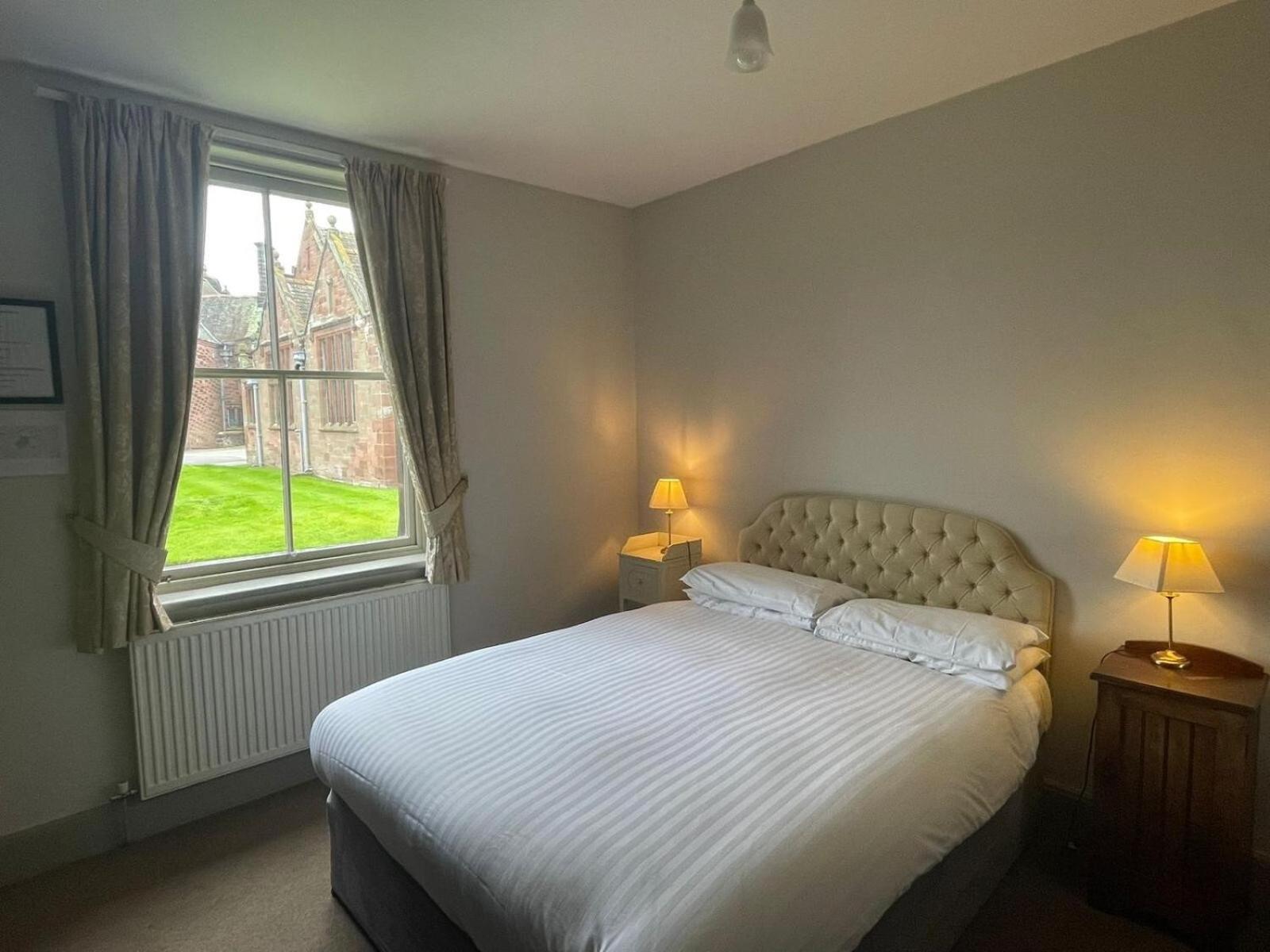 Thornton Manor - Holiday Cottages And Apartments Heswall Quarto foto